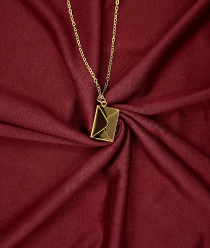 Personalizirana ogrlica s tajnom porukom